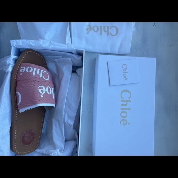 ❌SOLD❌Chloe Woody Logo Print Canvas Slides Sandals Slippers Pink White - Picture 4 of 10